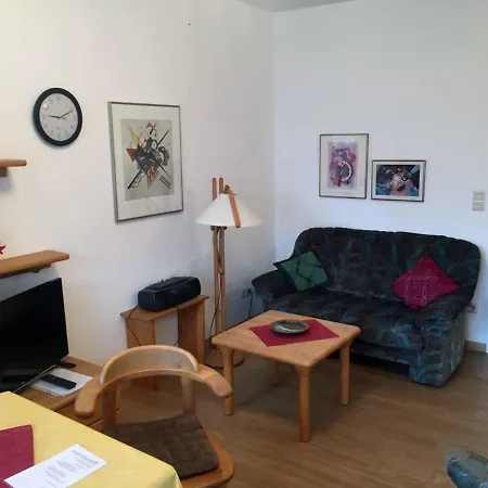 Apartment Feriendomizile Hartwig Am Kurring In *