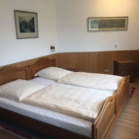 Feriendomizile Hartwig Am Kurring In Apartment Bad Rodach